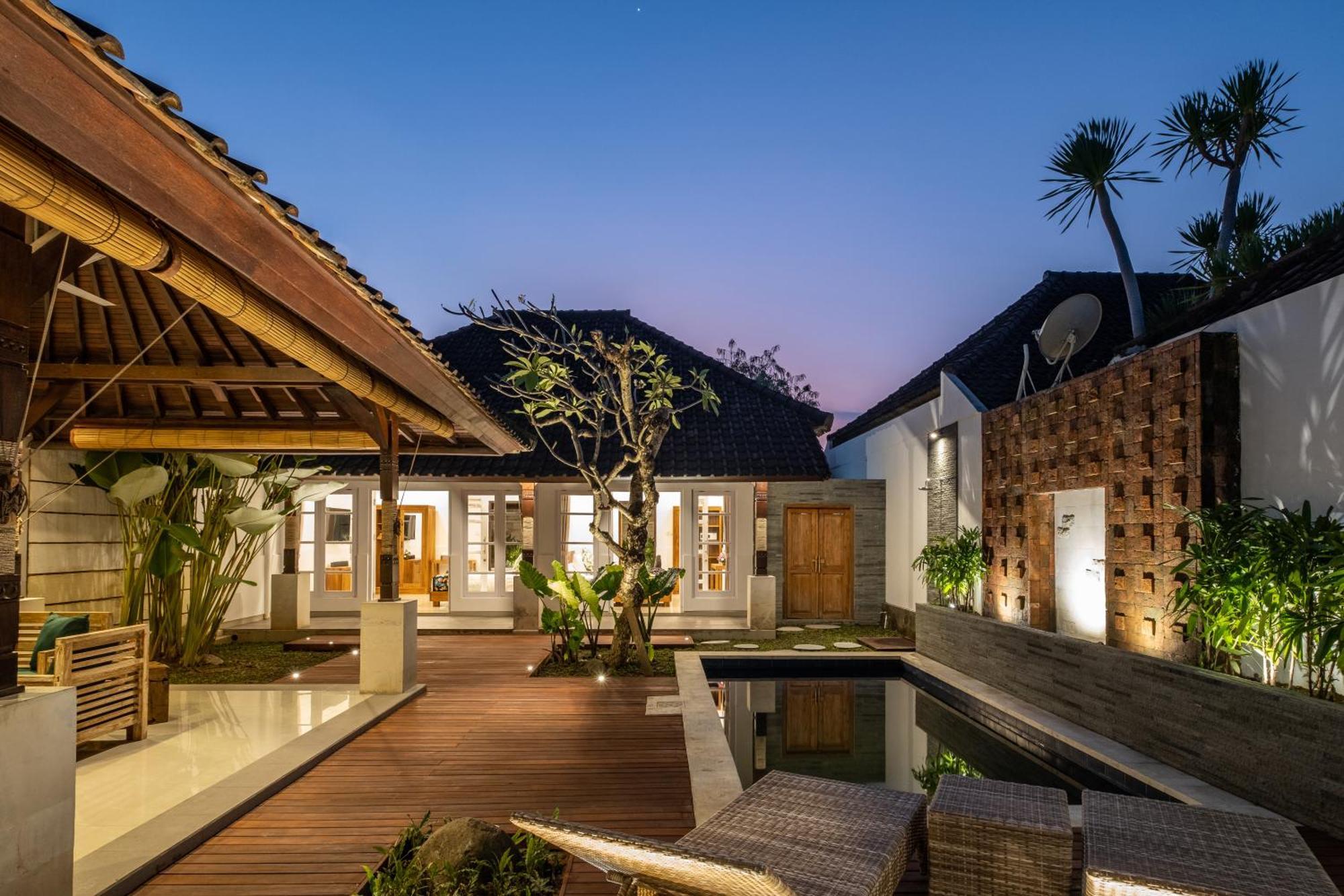 2 Bedroom Private Pool And Bbq Bali